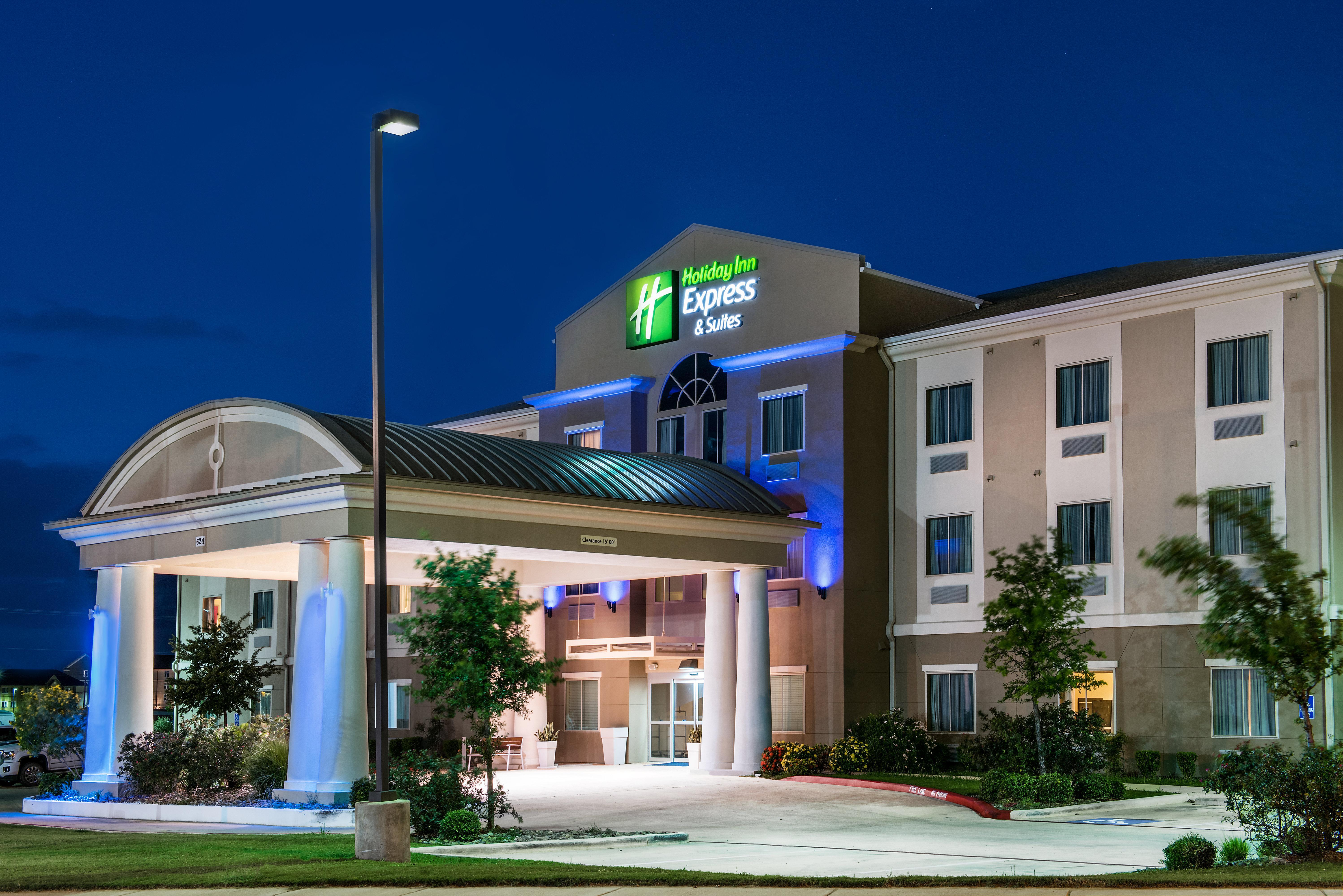 Hotel Express & By Ihg Cotulla